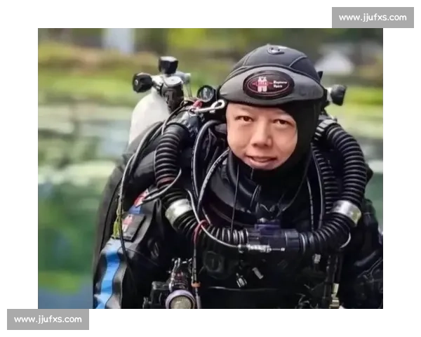 国内顶尖洞穴潜水员金雪峰广西遇难 追悼会举行