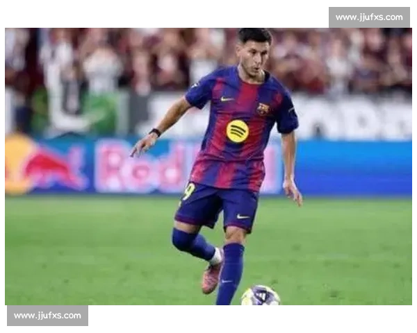 拜仁求购巴萨中场费尔明遭拒，球员表态铁心留守